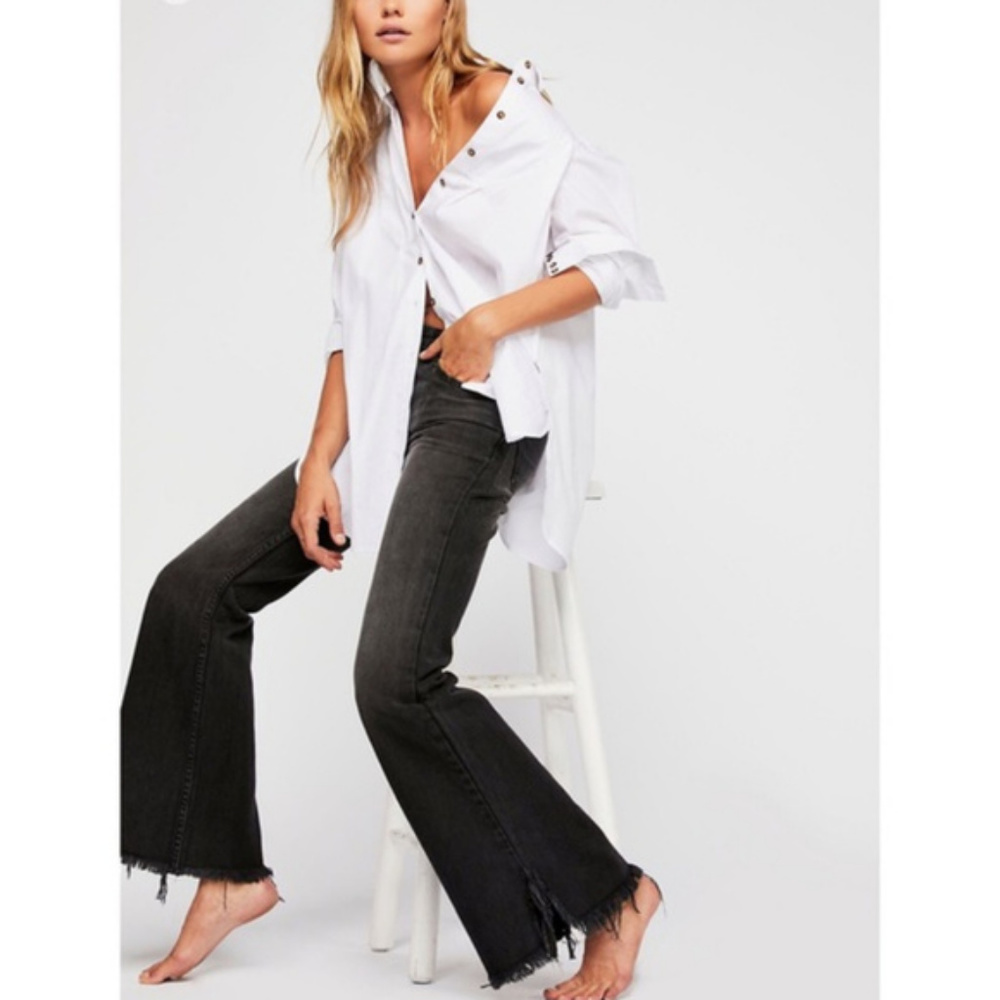 Free People Black Vintage Flair Raw Hem Jeans 26 NWT